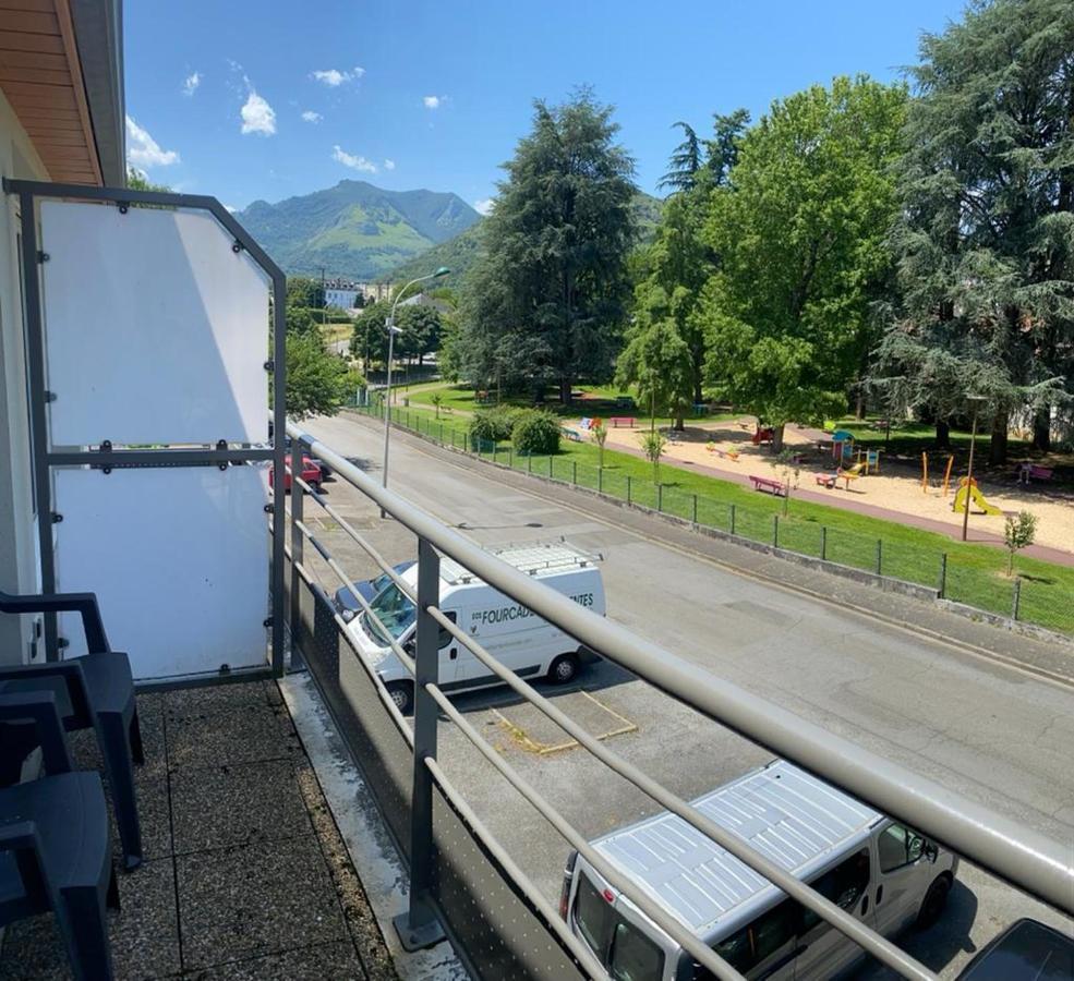 Les Ecrins Lägenhet Lourdes Exteriör bild